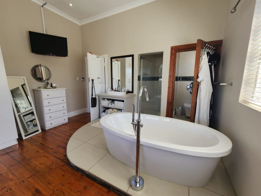 4 Bedroom Property for Sale in Selborne Eastern Cape